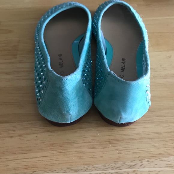 BRAND NEW ANTONIO MELANI TEAL RHINESTONE FLATS SIZE 8.5 - Picture 2 of 6
